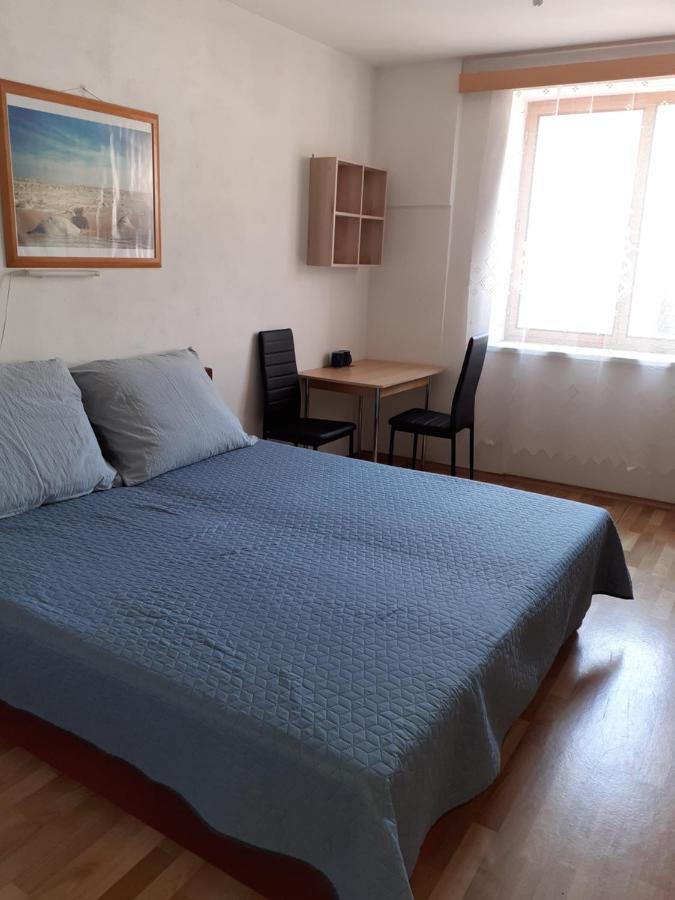 Penzion Fontana Mikulov Luaran gambar